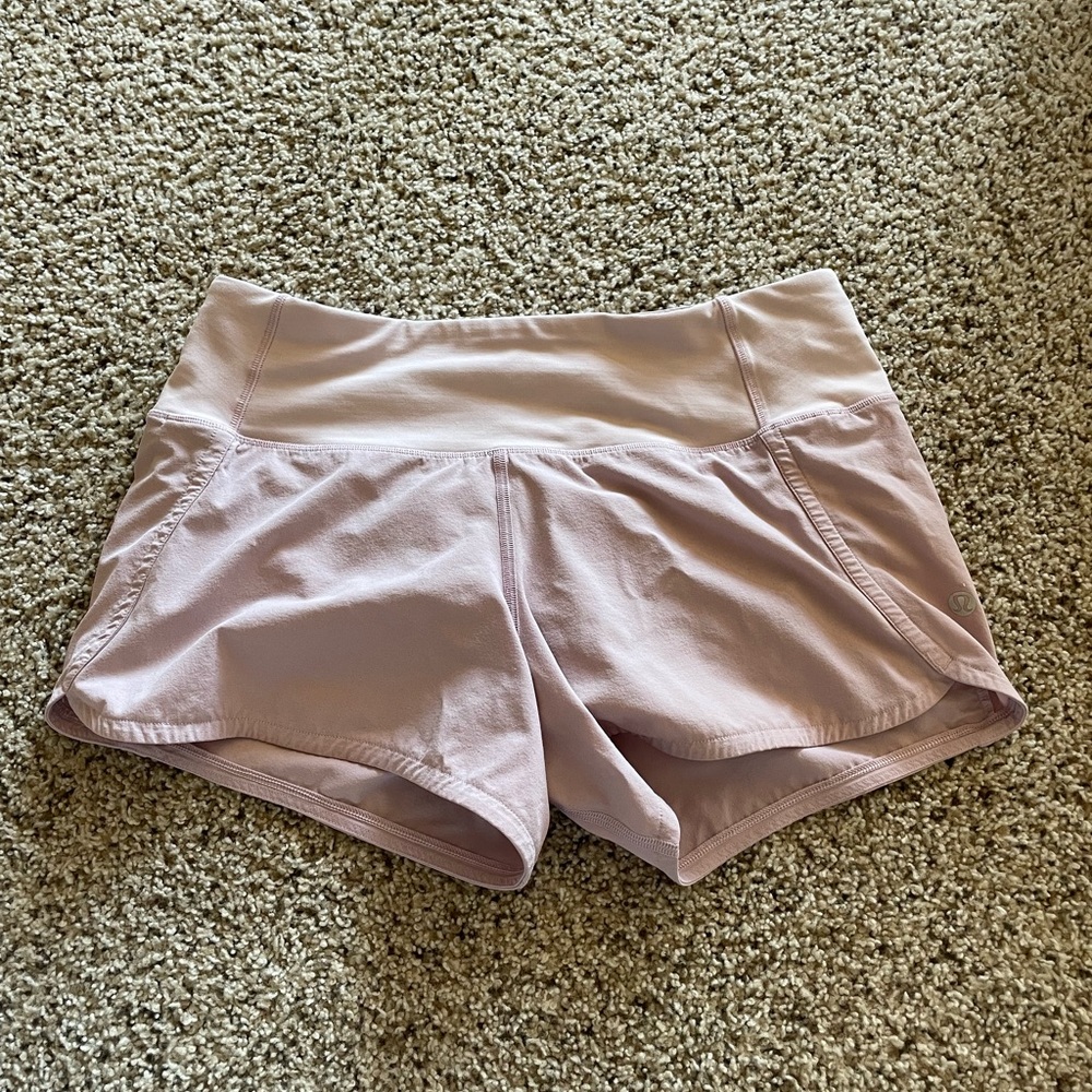 Light Rose Lululemon speed up shorts!
